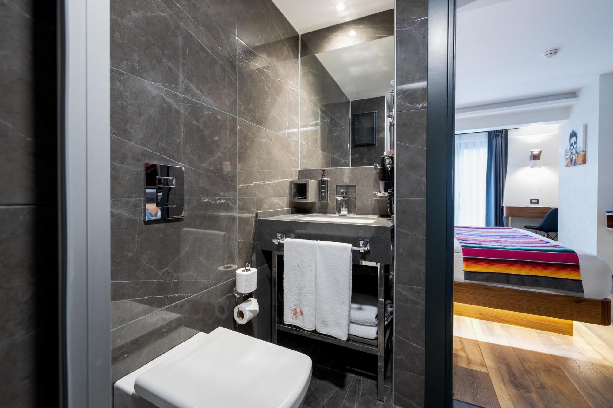Hay Hotel Alsancak Ізмір Екстер'єр фото