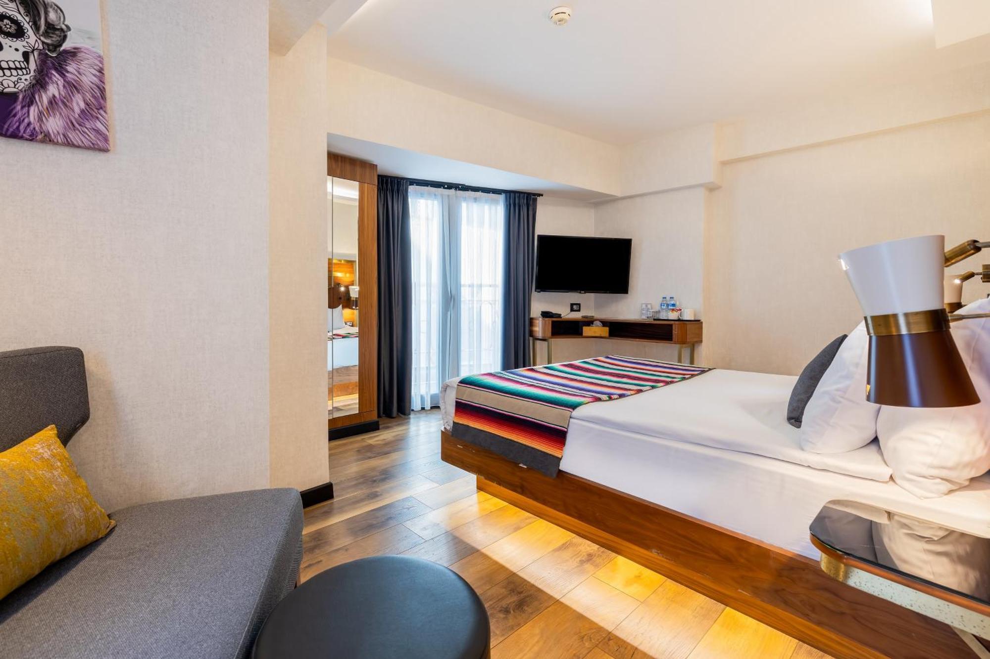 Hay Hotel Alsancak Ізмір Екстер'єр фото
