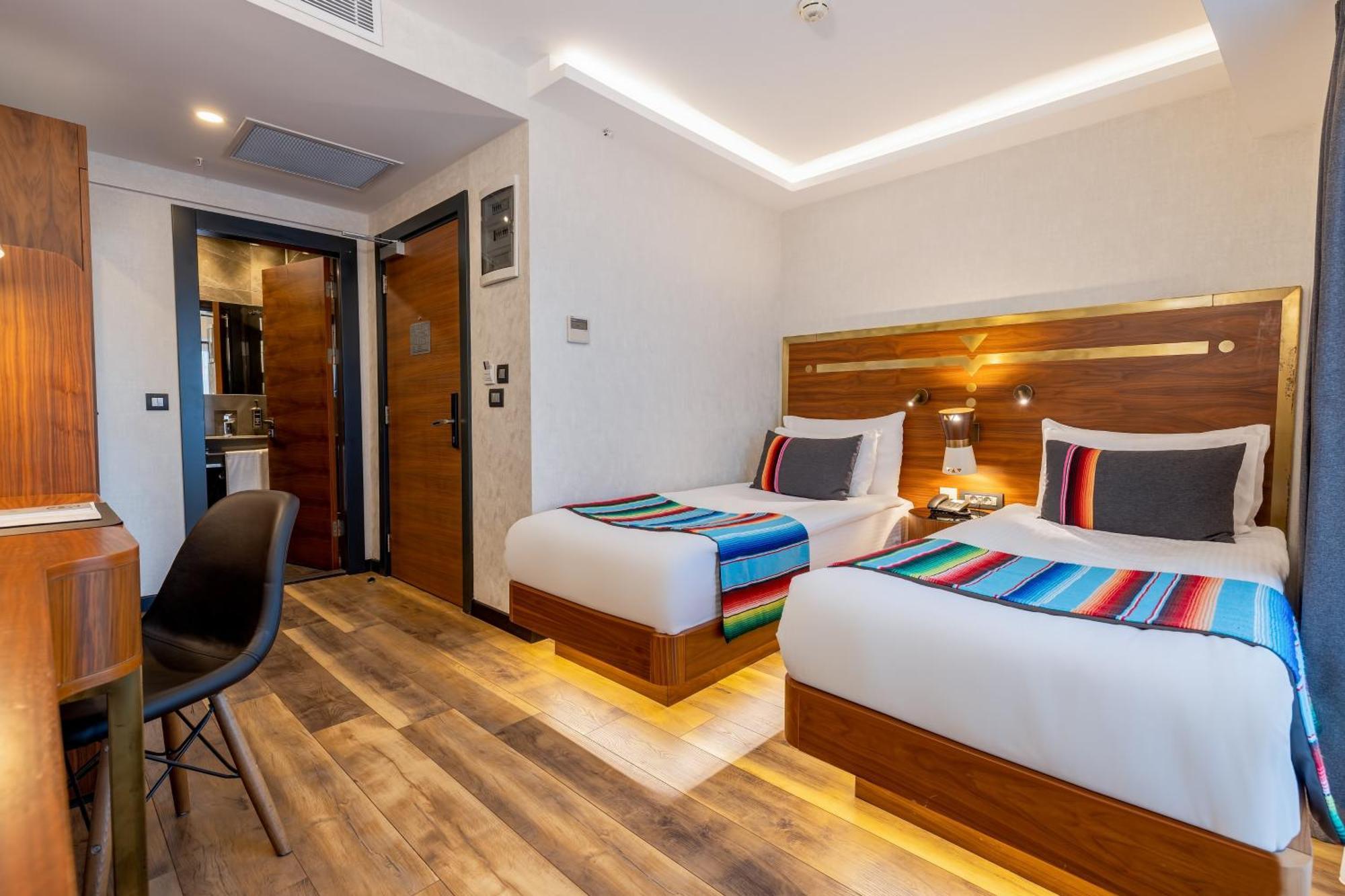 Hay Hotel Alsancak Ізмір Екстер'єр фото