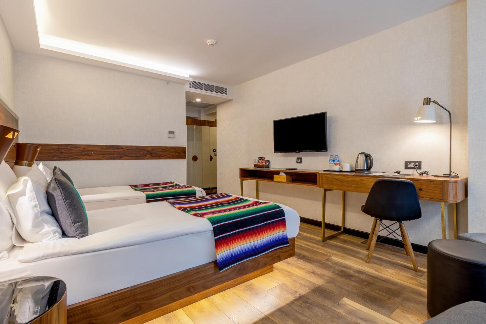 Hay Hotel Alsancak Ізмір Екстер'єр фото